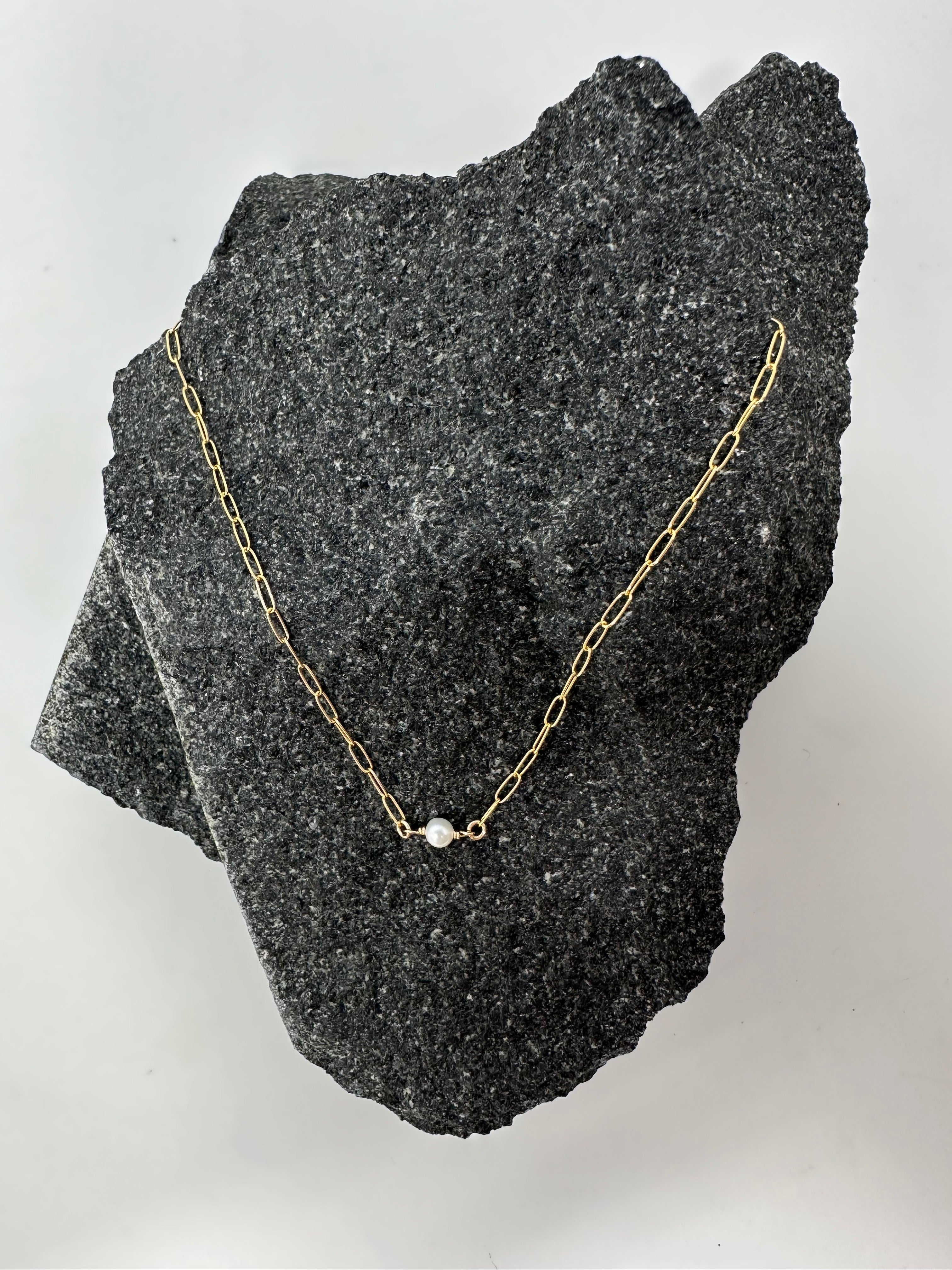 The Steadfast Necklace