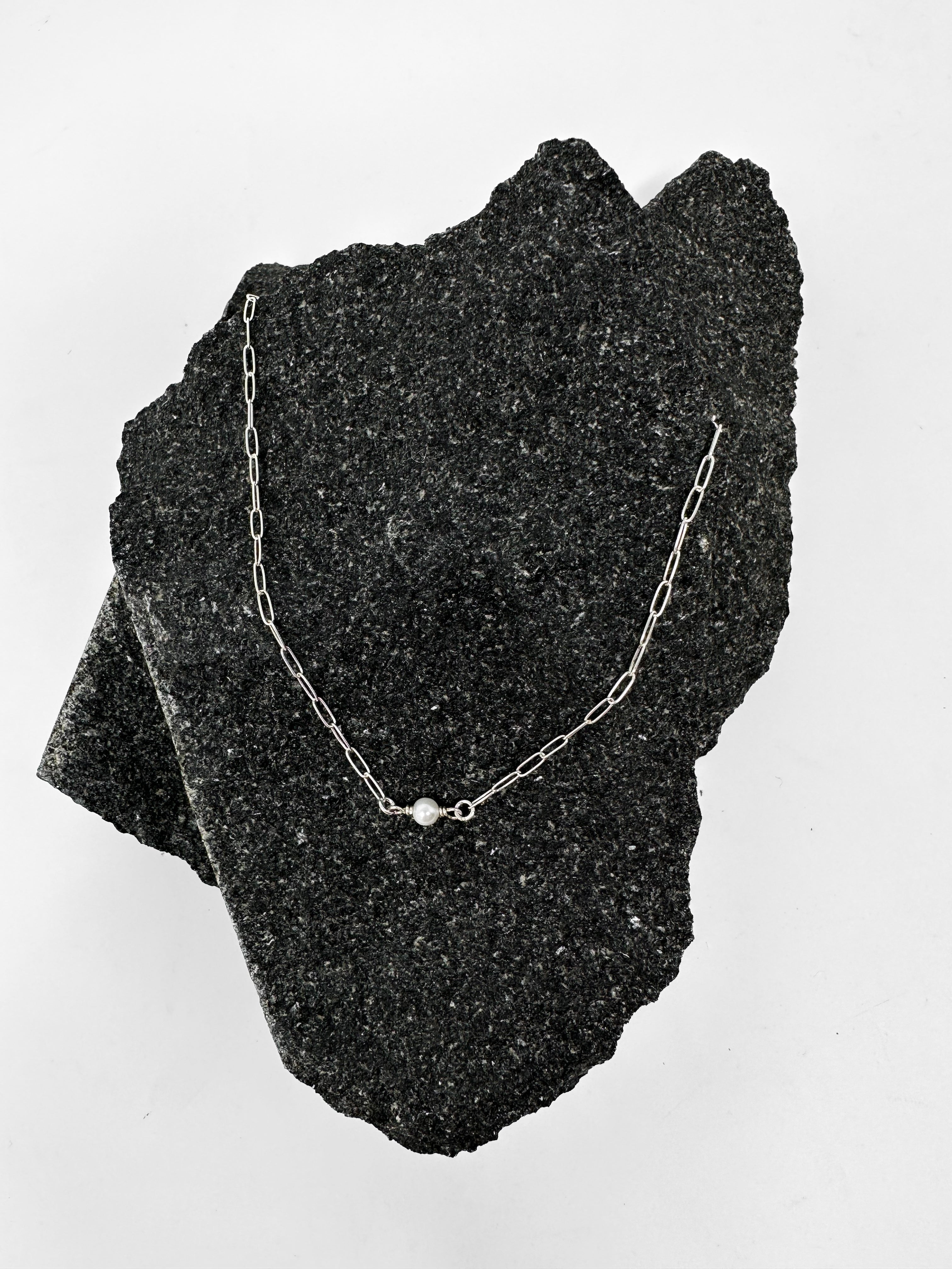 The Steadfast Necklace